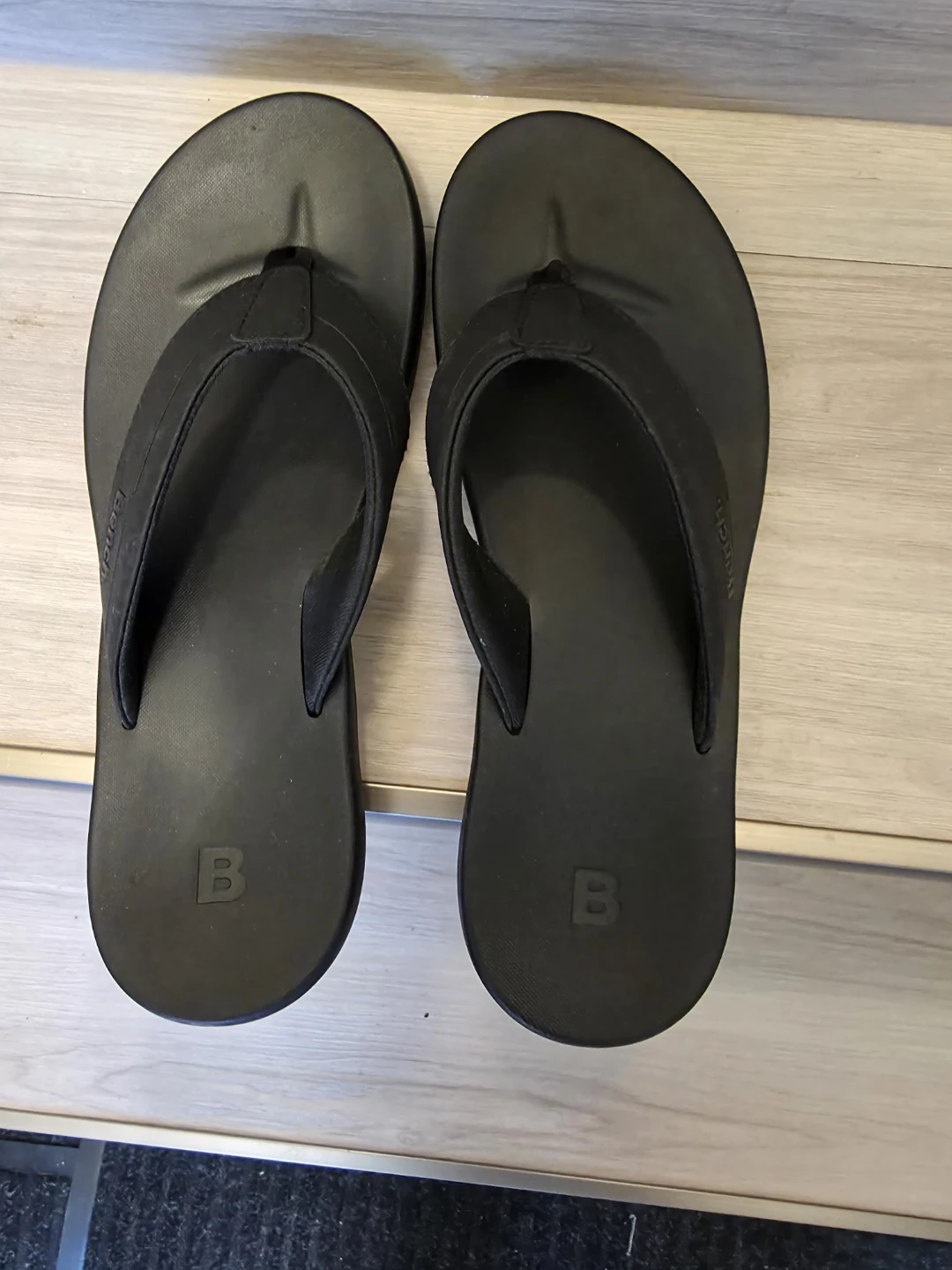 Bench Flip Flops - Black (Brand New) ⚽ - photo 2