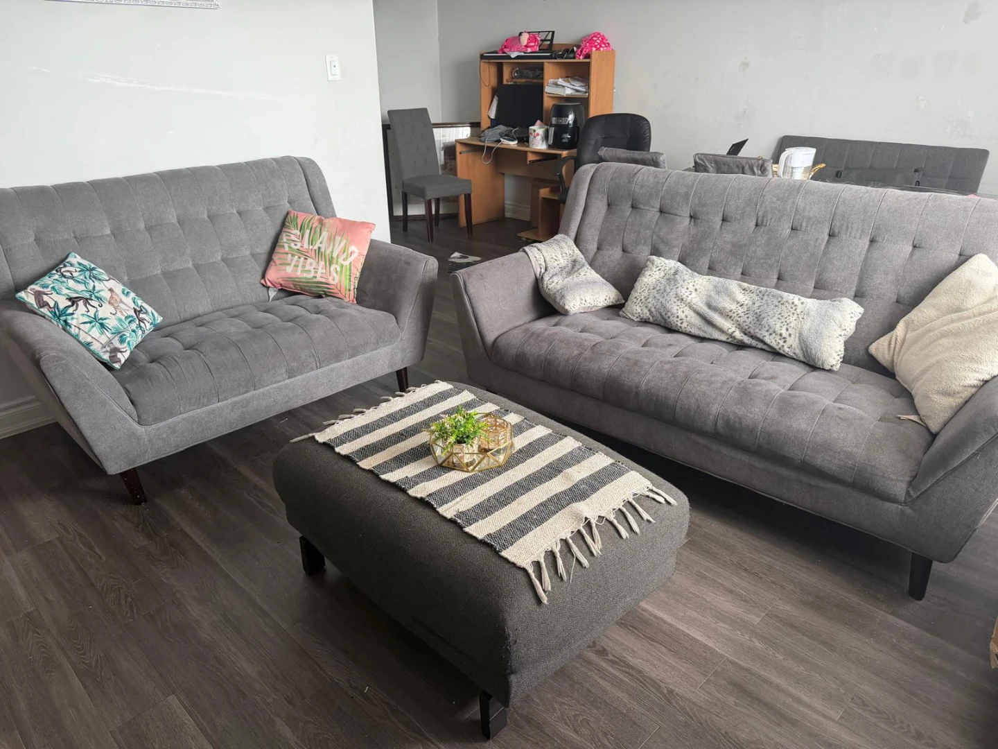 Grey Tufted Sofa Set with Ottoman - photo 2