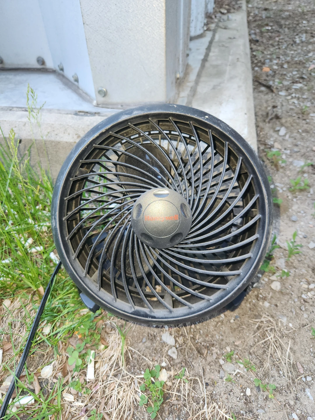 Honeywell Black Personal Fan