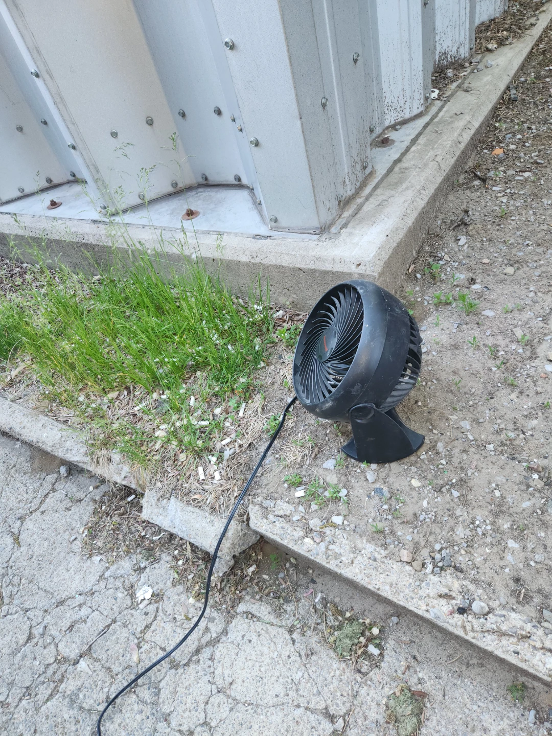 Honeywell Black Personal Fan - photo 2