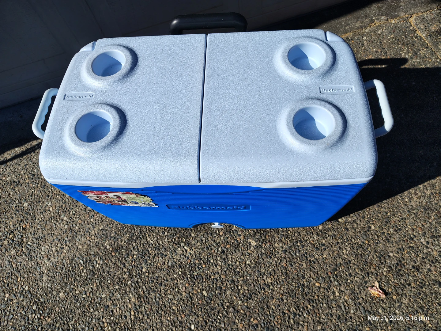 Rubbermaid 60 Quart Wheeled Cooler with Drain 🥕 - photo 3