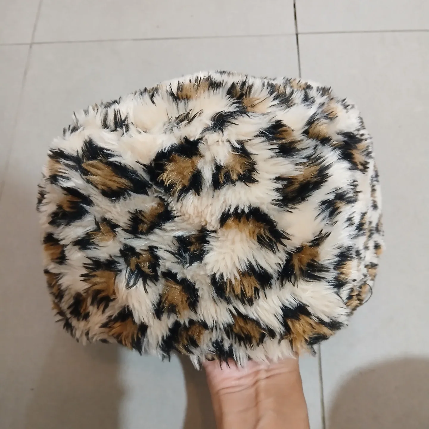 ⚽ Fuzzy Leopard Print Hat