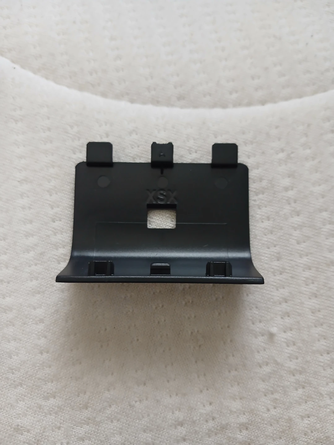Surge Xbox Series X/S Controller Battery Cover - photo 2