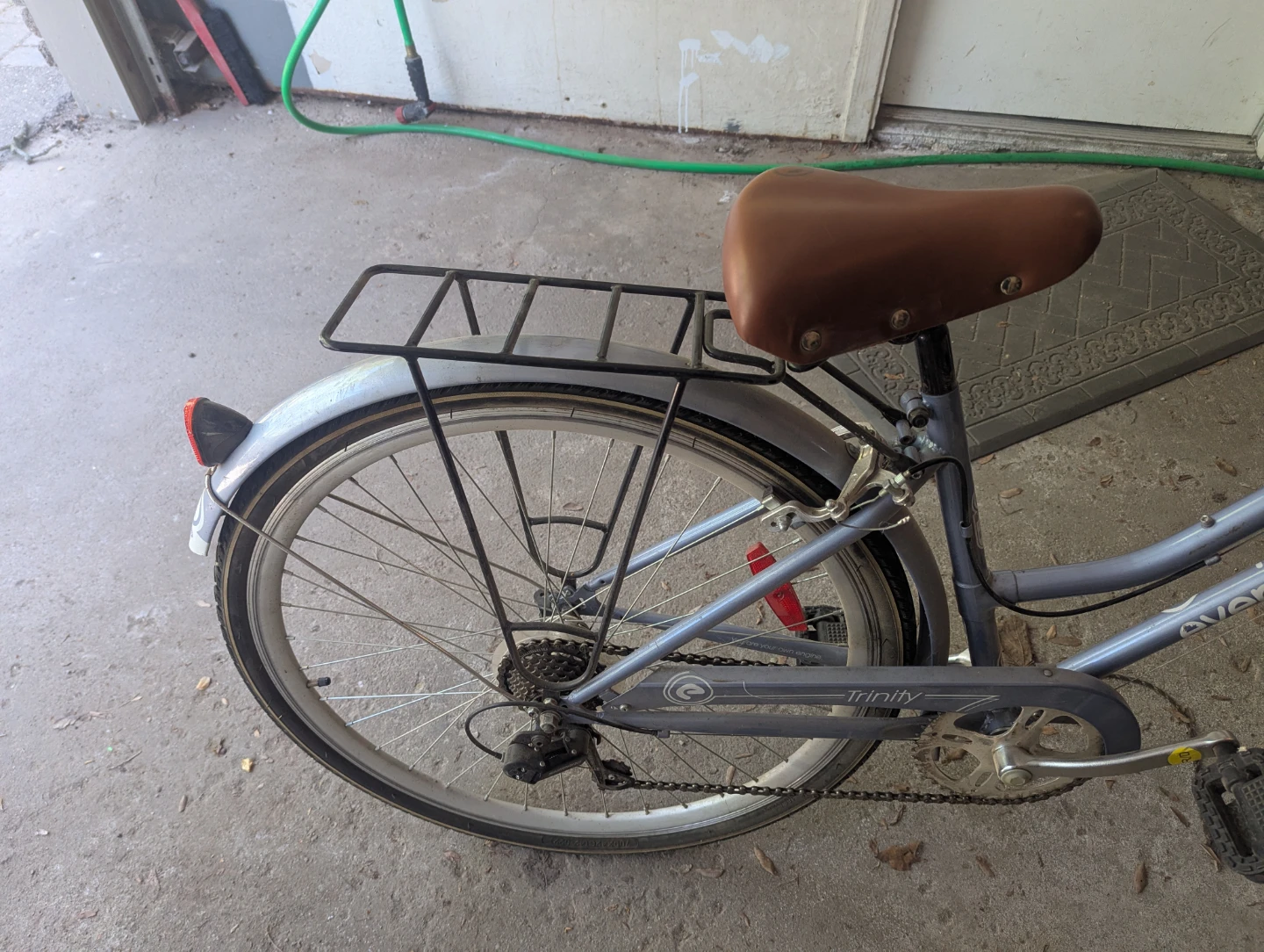 Everyday Trinity City Series Women's Bicycle - photo 4