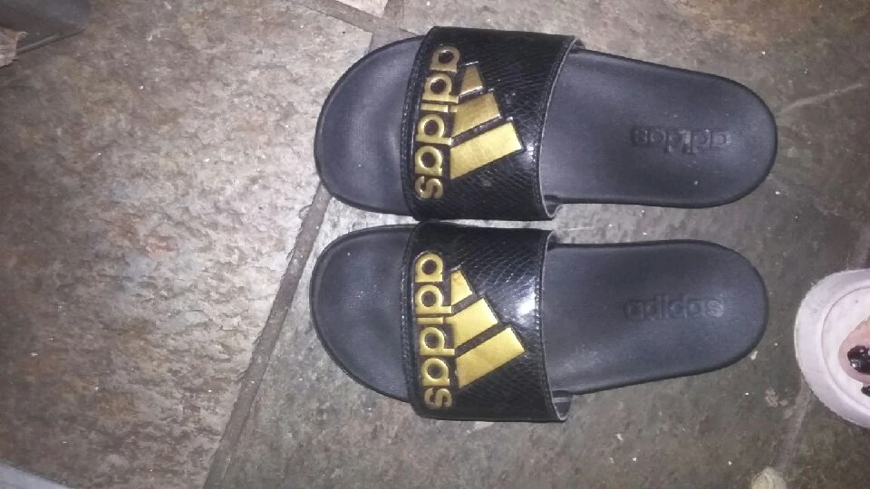 Adidas Adilette Comfort Slides Black Gold