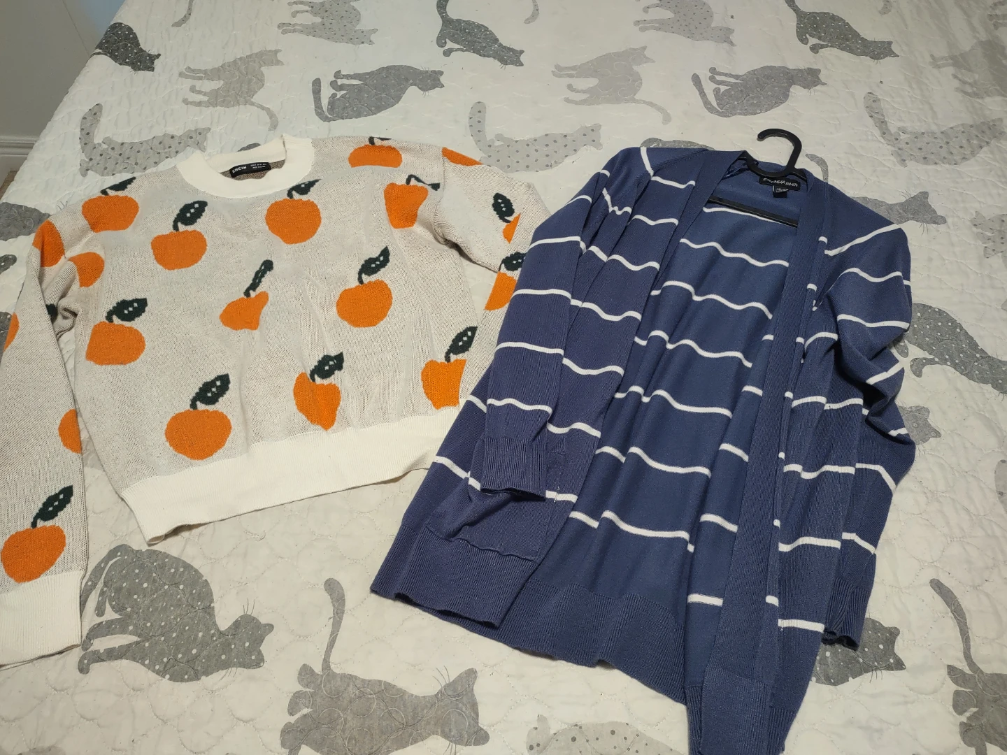 Bag of women's clothes size small - photo 3