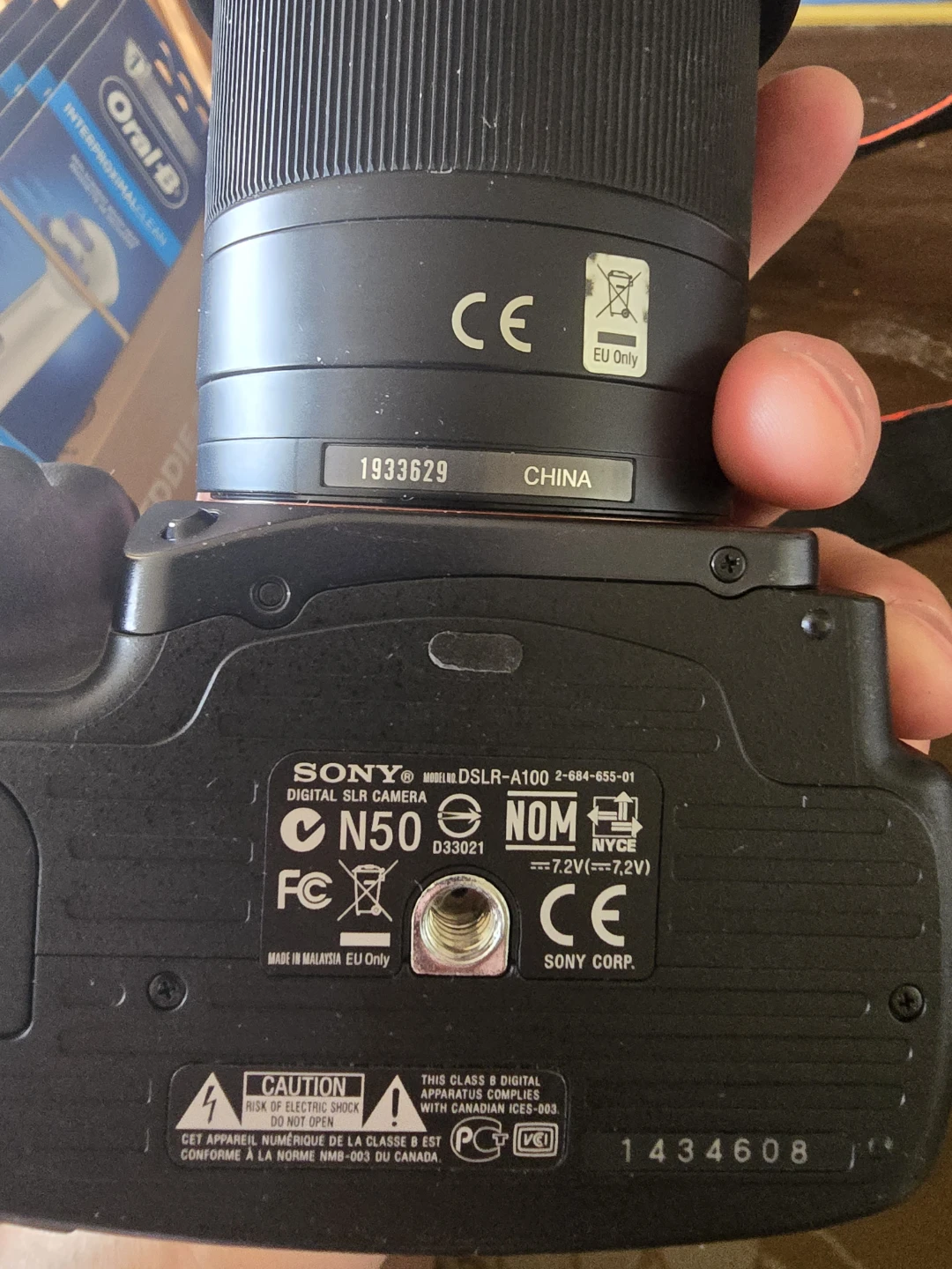 Sony Alpha DSLR-A100 Digital Camera - photo 5