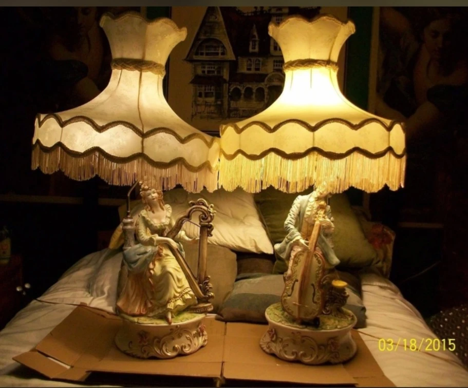 ​Monumental Pair of digned Capodimonte porcelain lamps