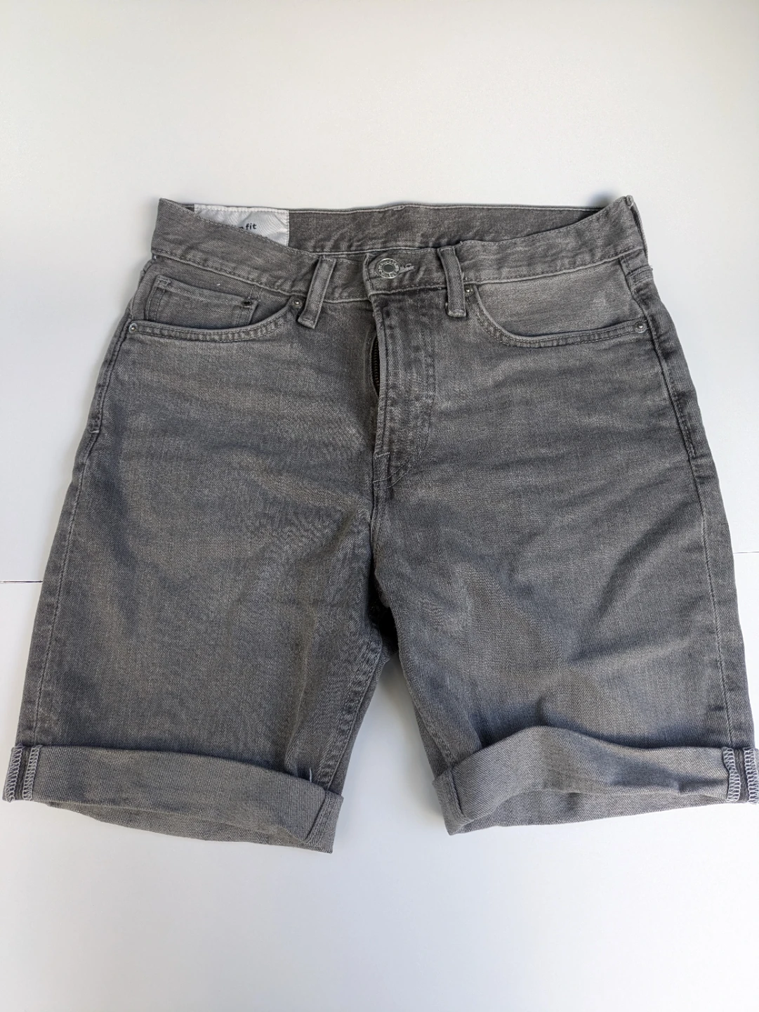 H&M Slim Fit Grey Denim Shorts Size 30