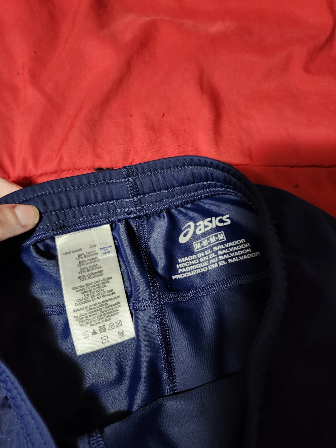 $10 oasics pants - photo 2