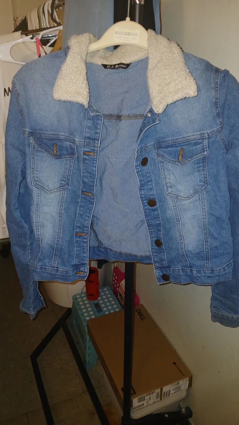 Women's jean jackets with sheep collar
