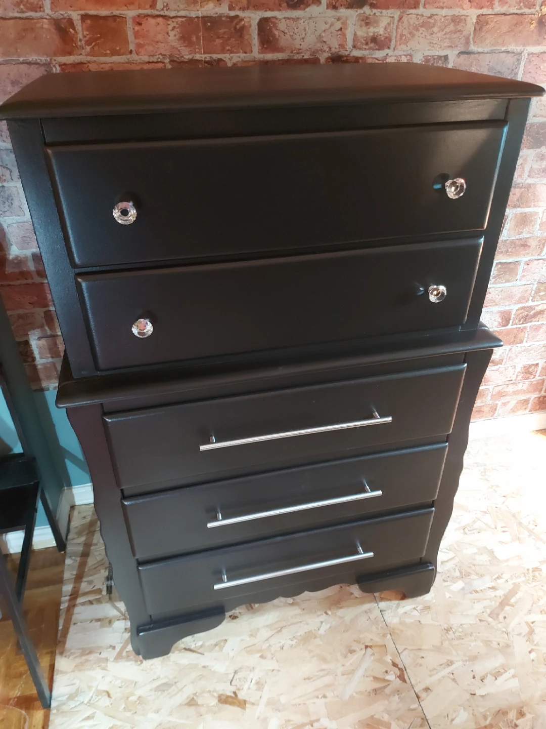 Solid Maple 5 Drawer Dresser in Black Satin Finish - photo 5
