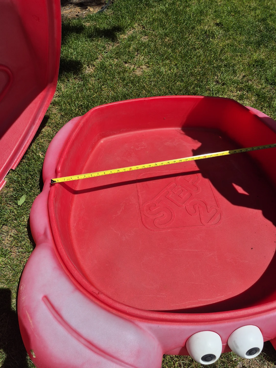 Step2 Pink Crab Sandbox with Lid - photo 4