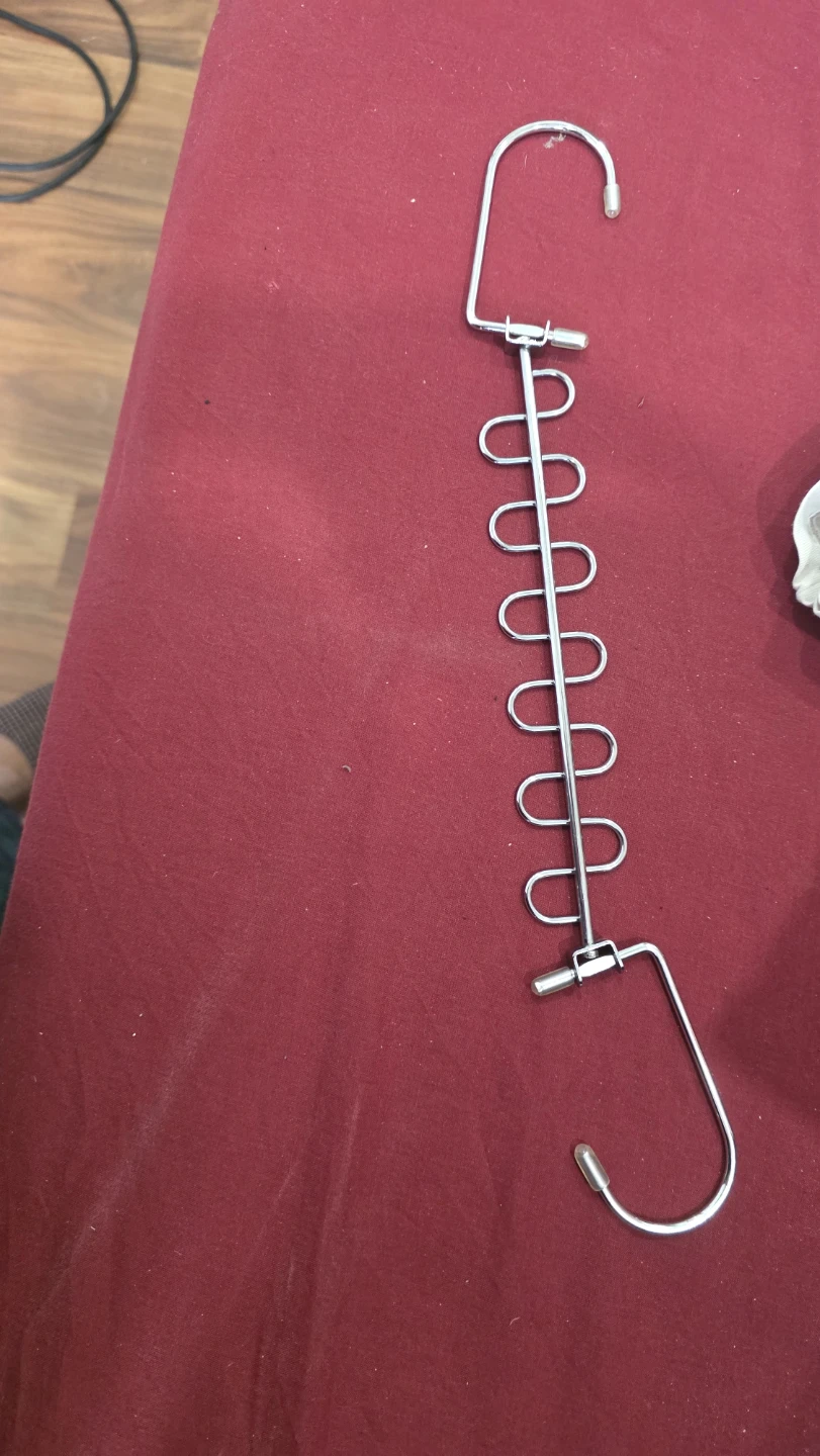 Vertical Scarf Hanger