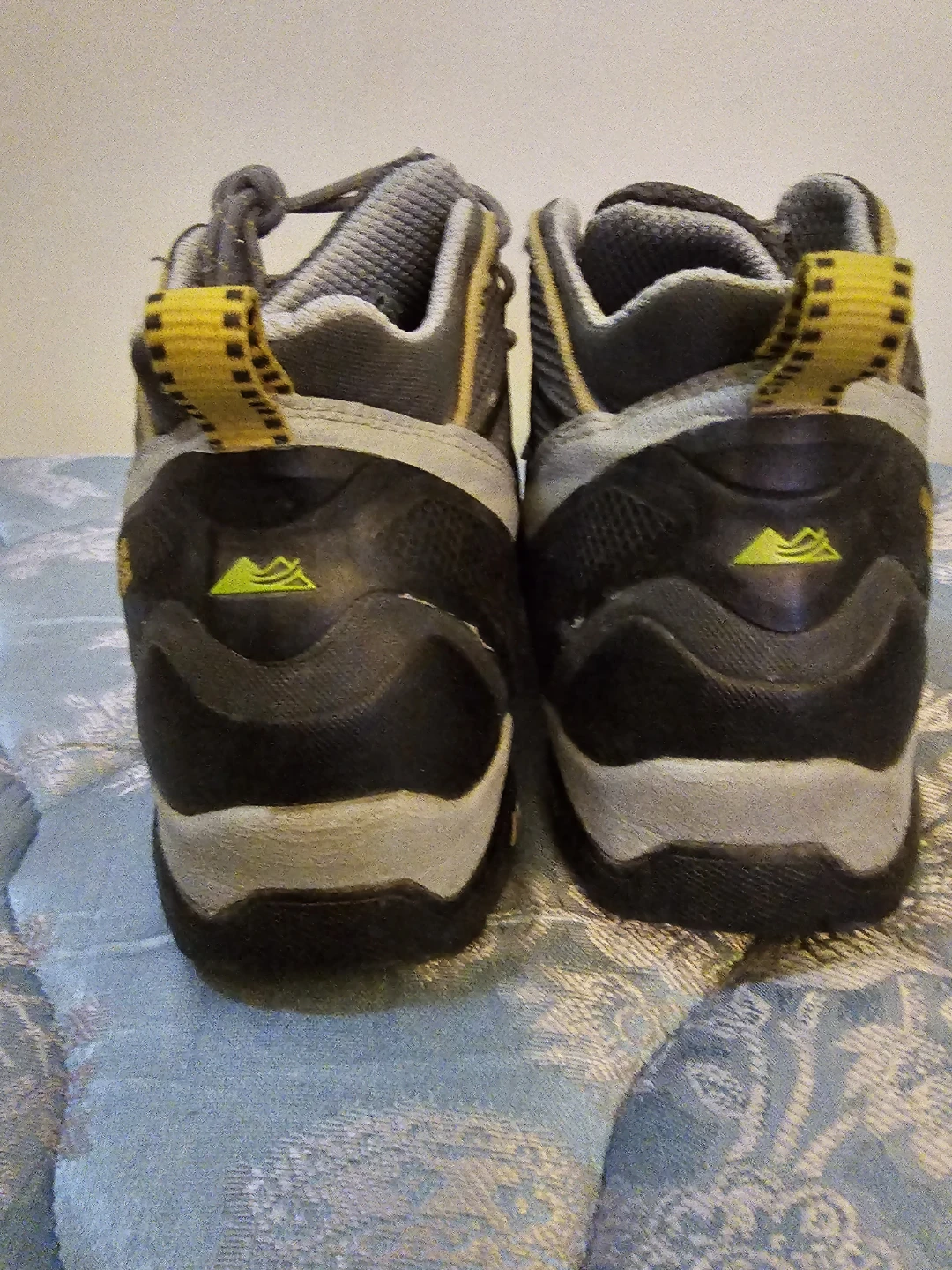 Montrail Hiking Boots - photo 3