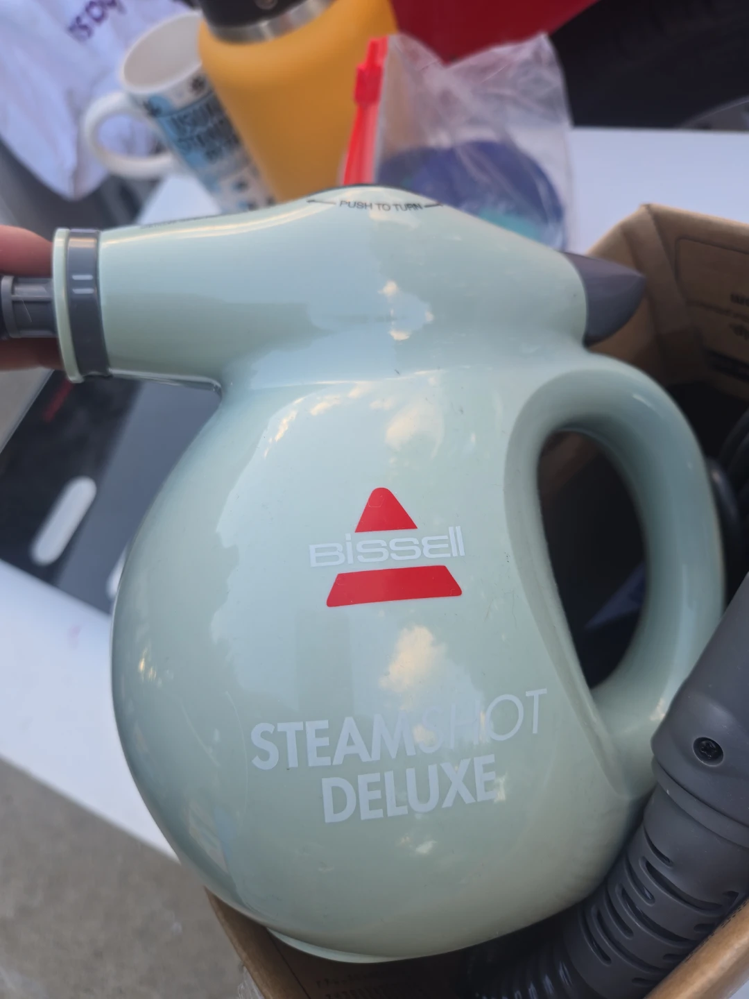 Bissell SteamShot Deluxe Portable Steamer - photo 3