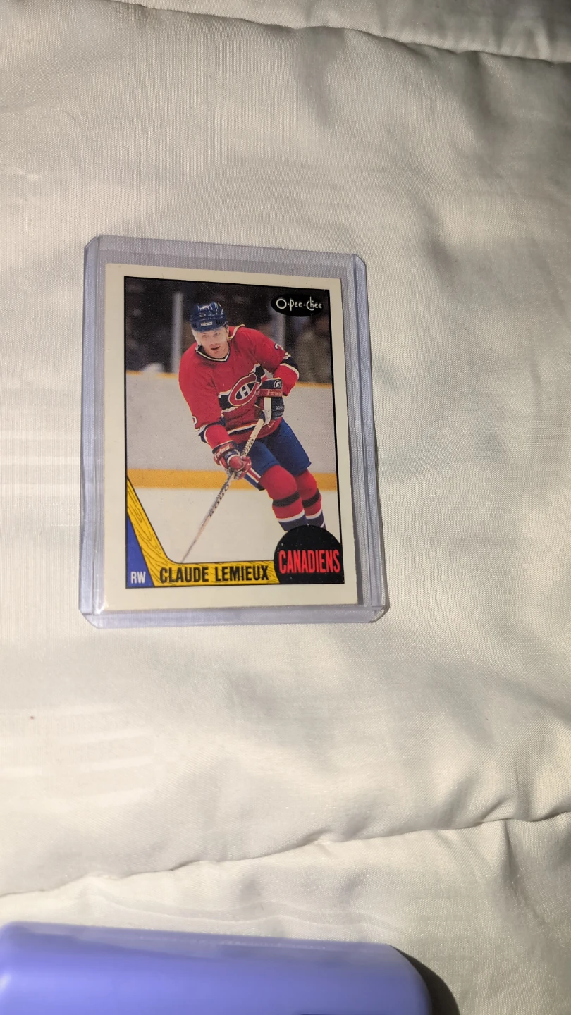 O-Pee-Chee Claude Lemieux  rookie card