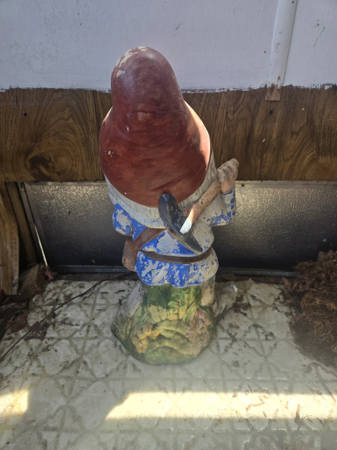 Garden Gnome Statue - photo 2