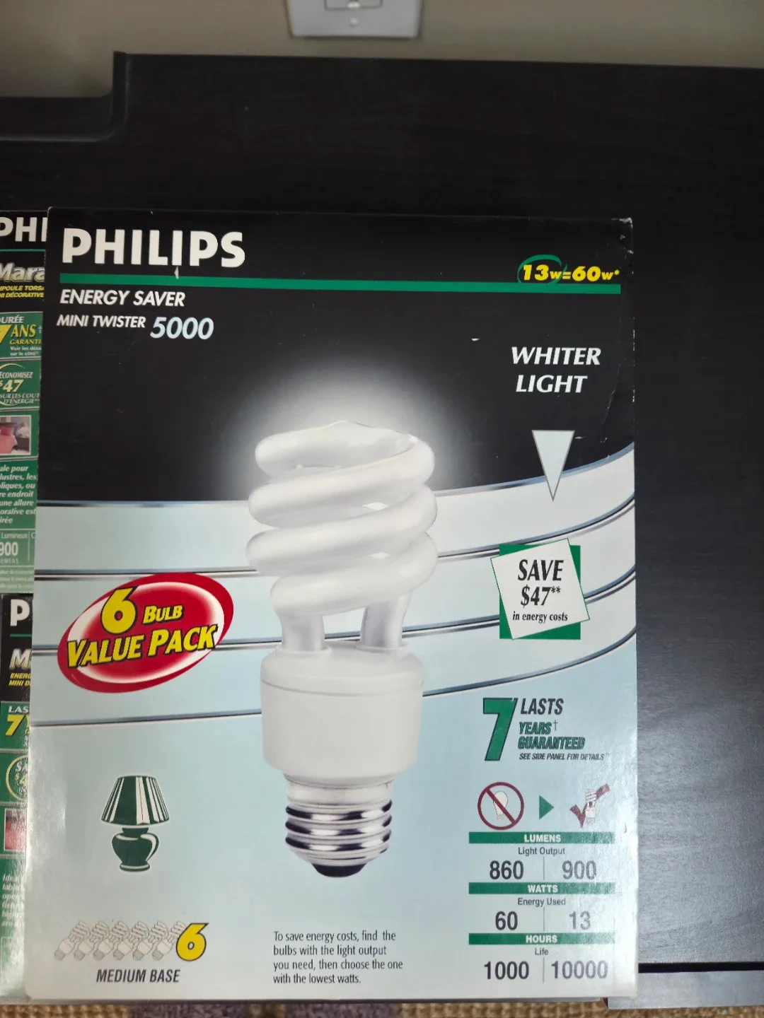 NEW ( in Box) Philips 60 W energy saving bulbs (6)