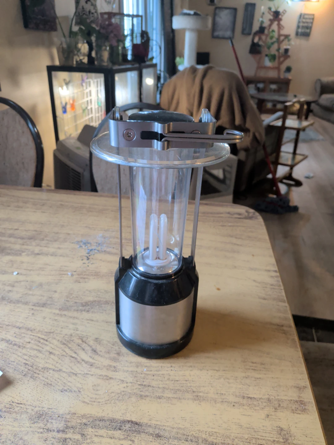 GE Camping Lantern - photo 5