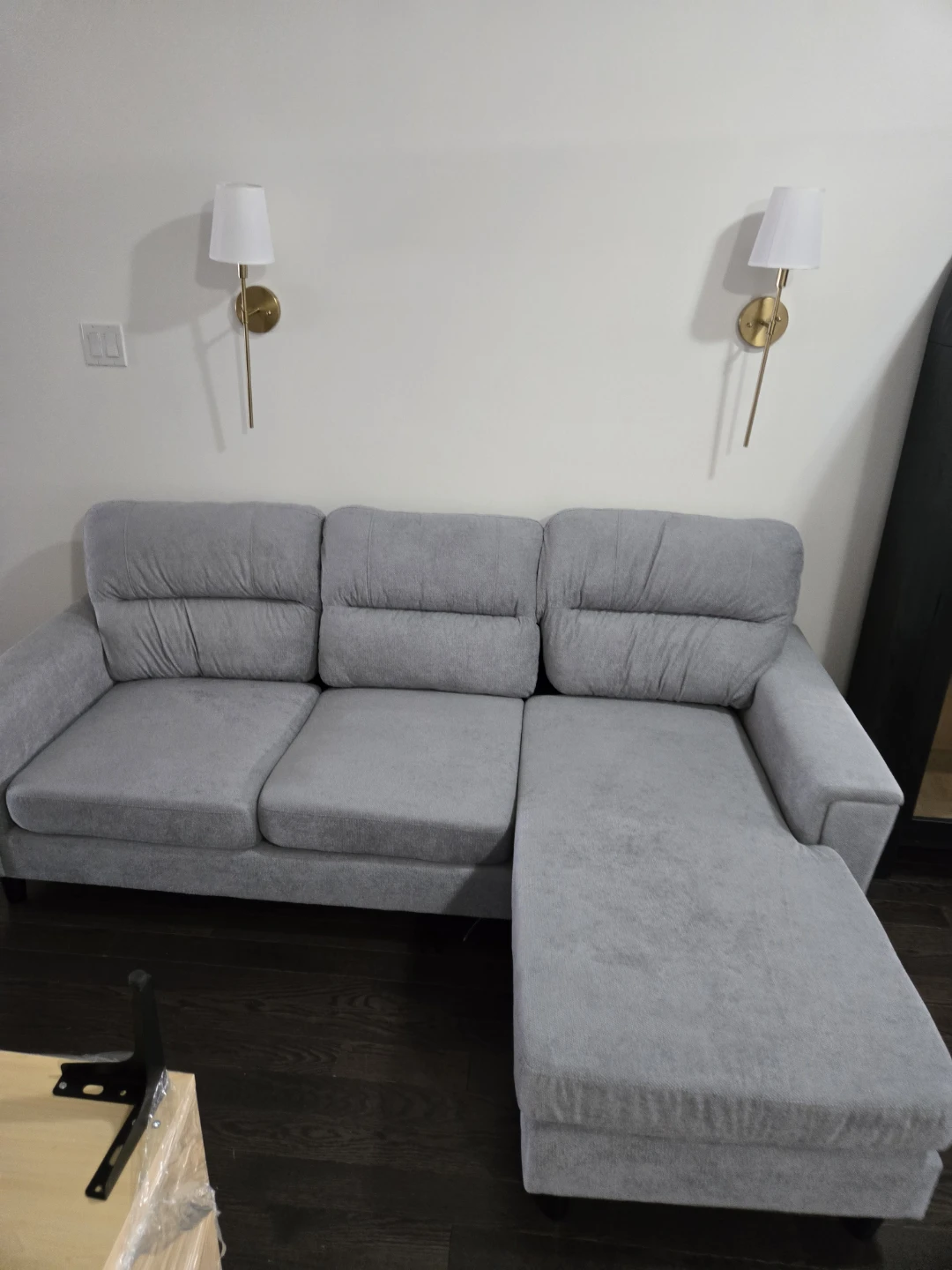 Grey Sectional Sofa reversible  ( never been used ) - photo 4