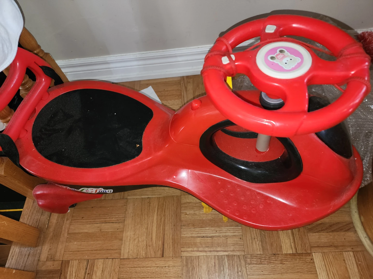 Kids Ride On Toy Car - Red - photo 2