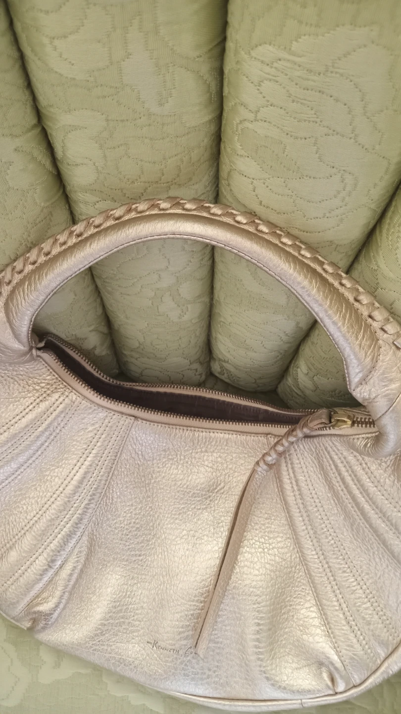 Kenneth Cole Shoulder Bag - photo 2