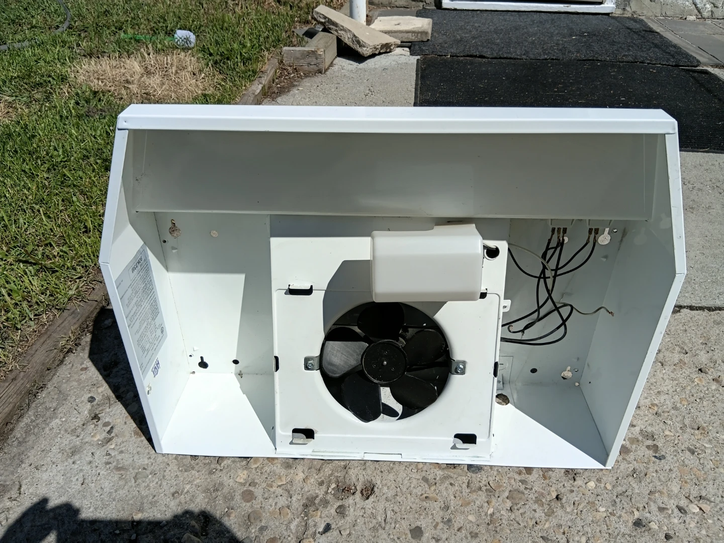 NuTone Range Hood Insert - photo 2