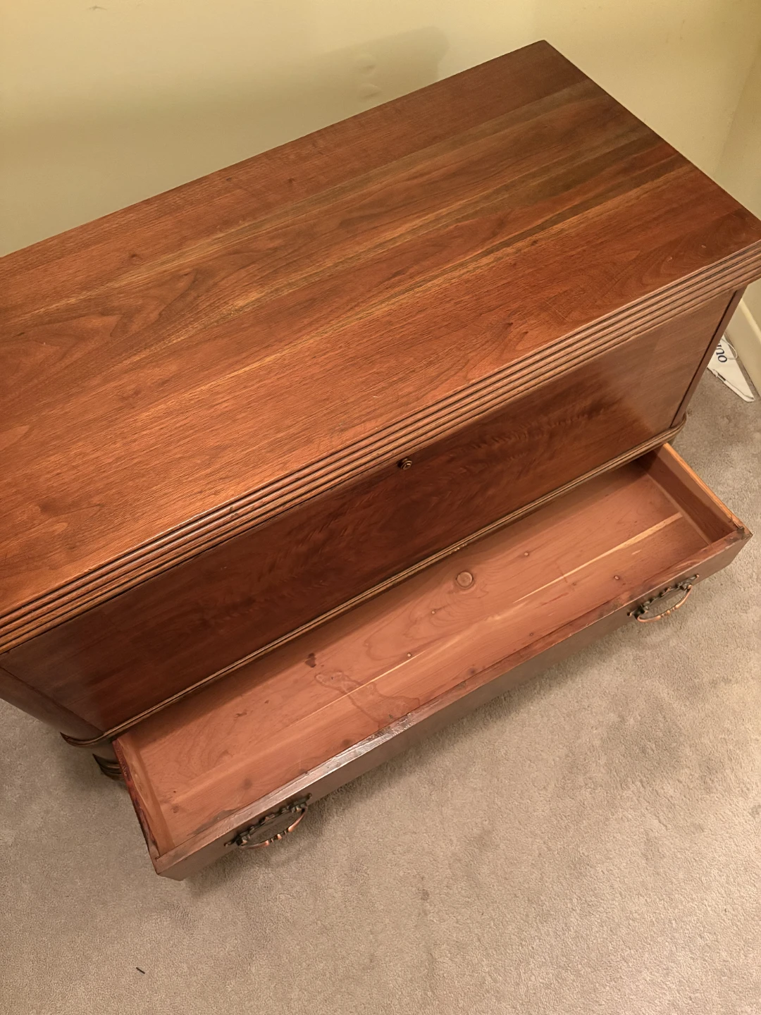 Vintage hardwood chest with drawer - photo 3