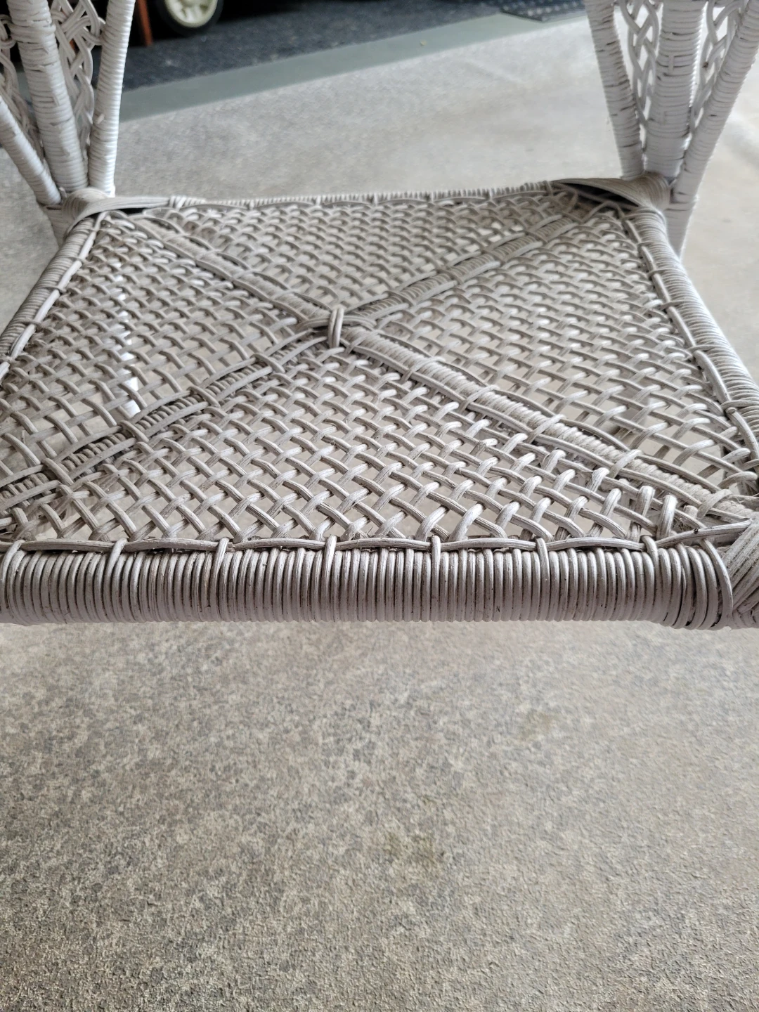 Wicker Table - photo 2