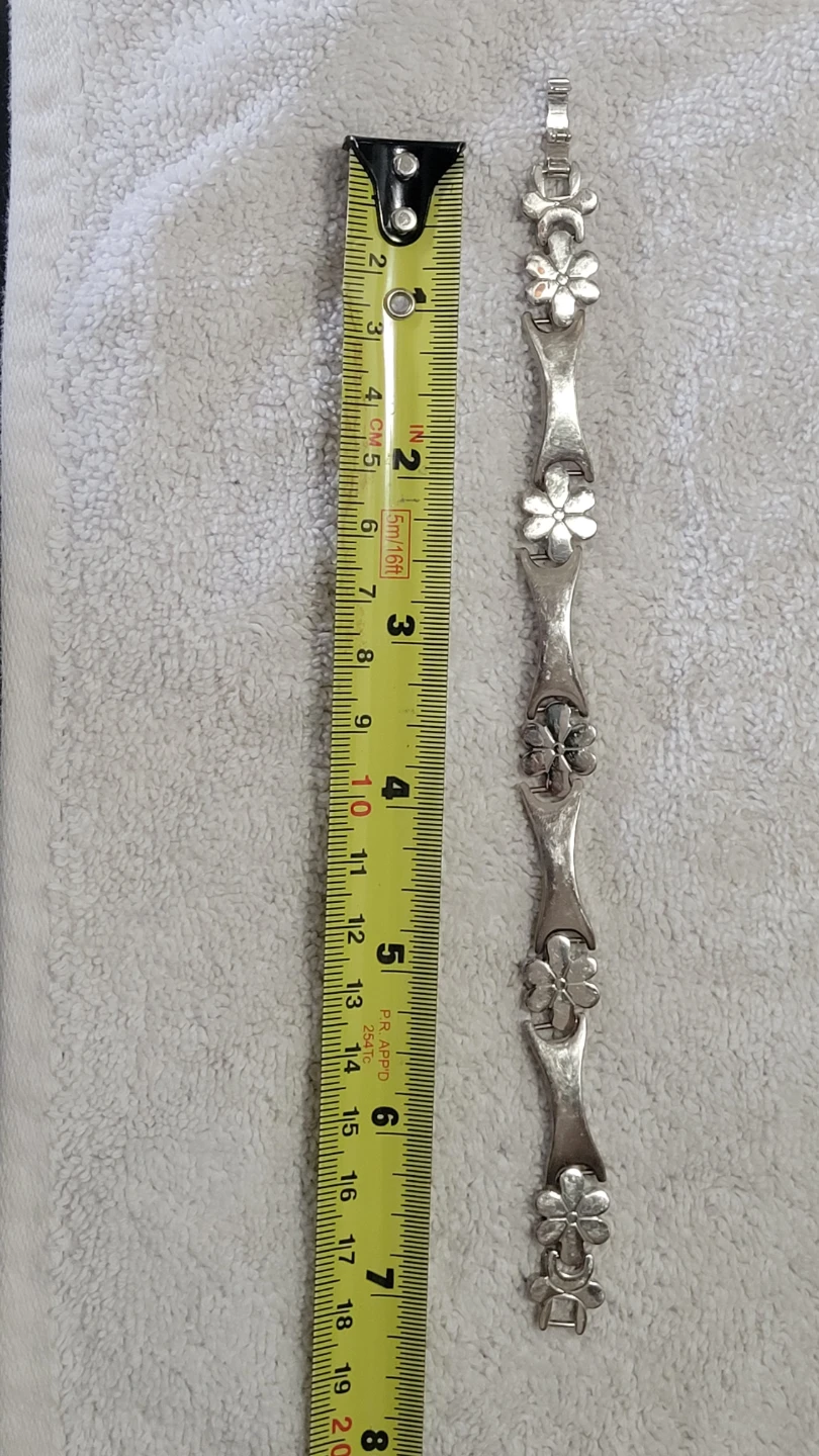 Ladies 7.5" Sterling Silver Flower Link Bracelet (29.5 grams)