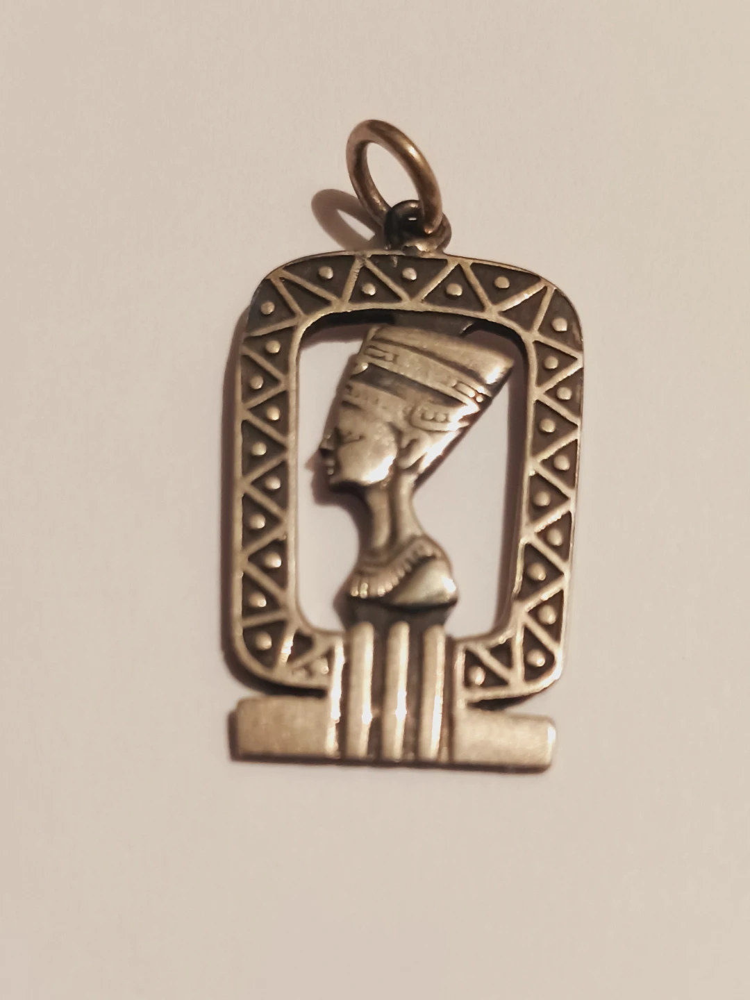 Sterling Silver Vintage  Egyptian Nefertiti Pendant - photo 3