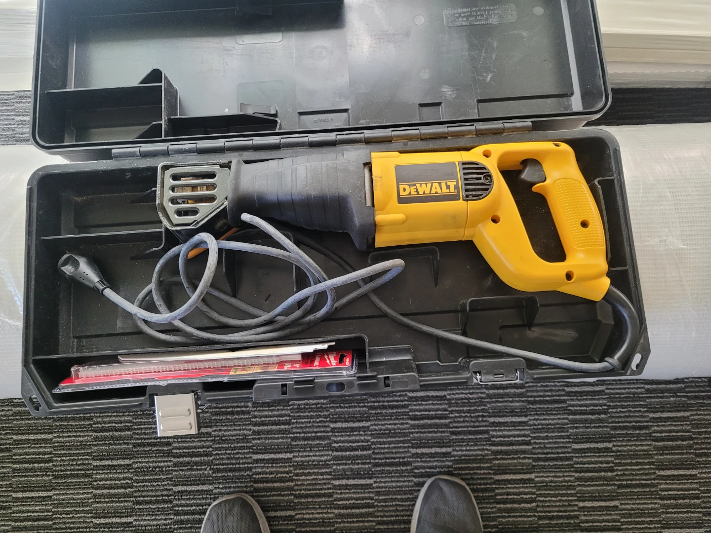 DEWALT Reciprocating Saw with Case