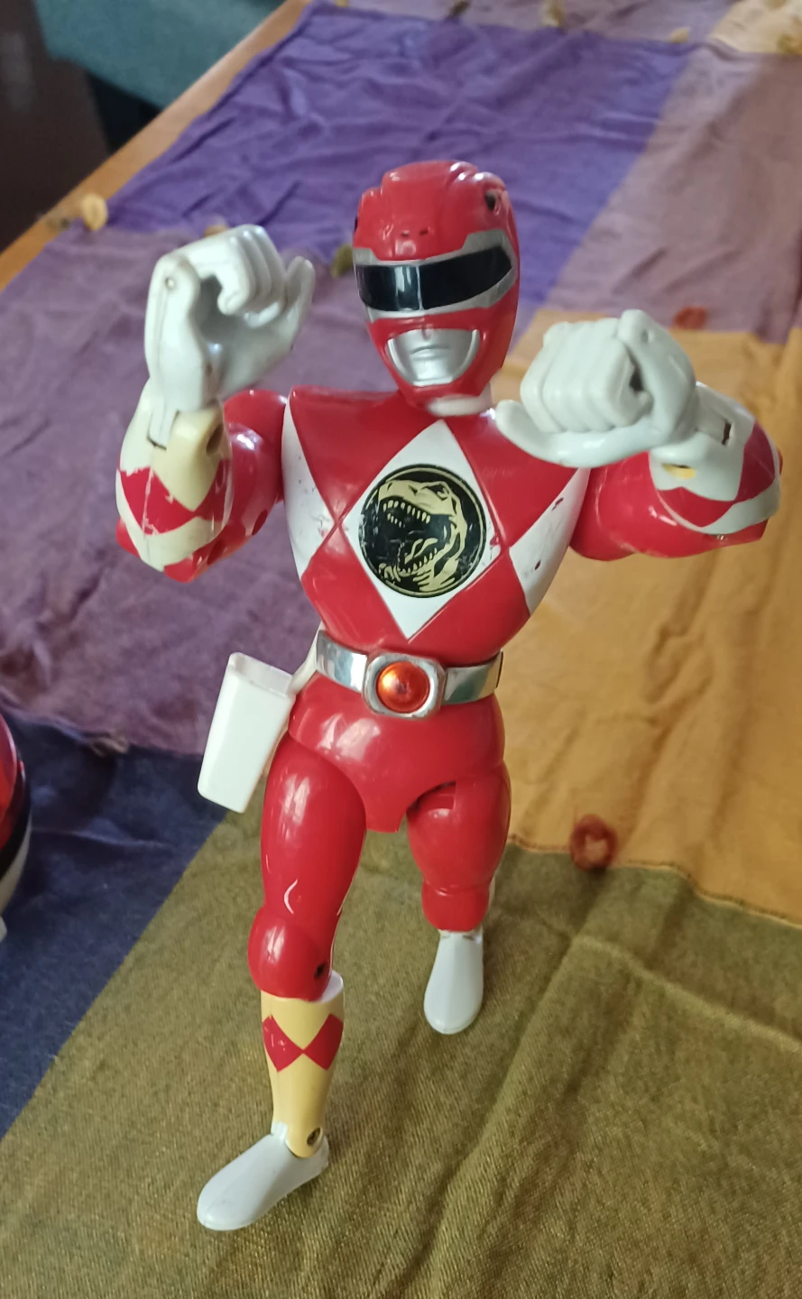 Vindage Red Power Ranger Action Figure - photo 3