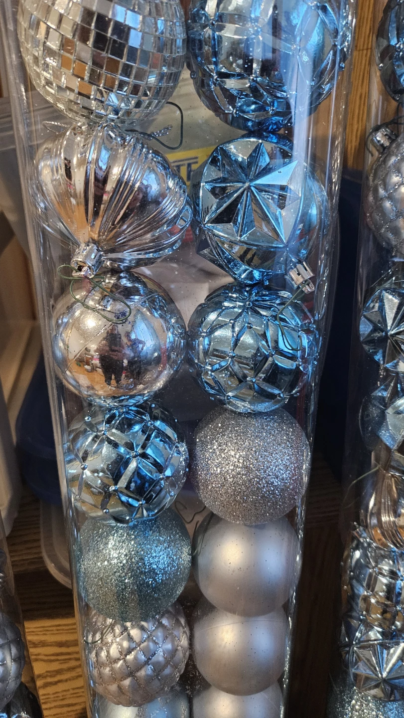 Home Accents Christmas Ornaments (total 104 Piece) - photo 3