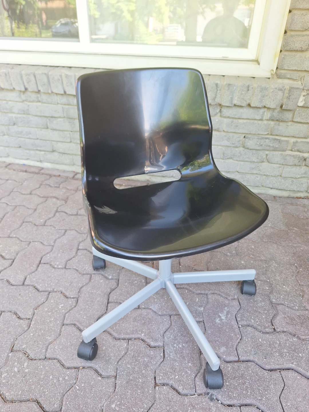Black Office Chair with Wheels