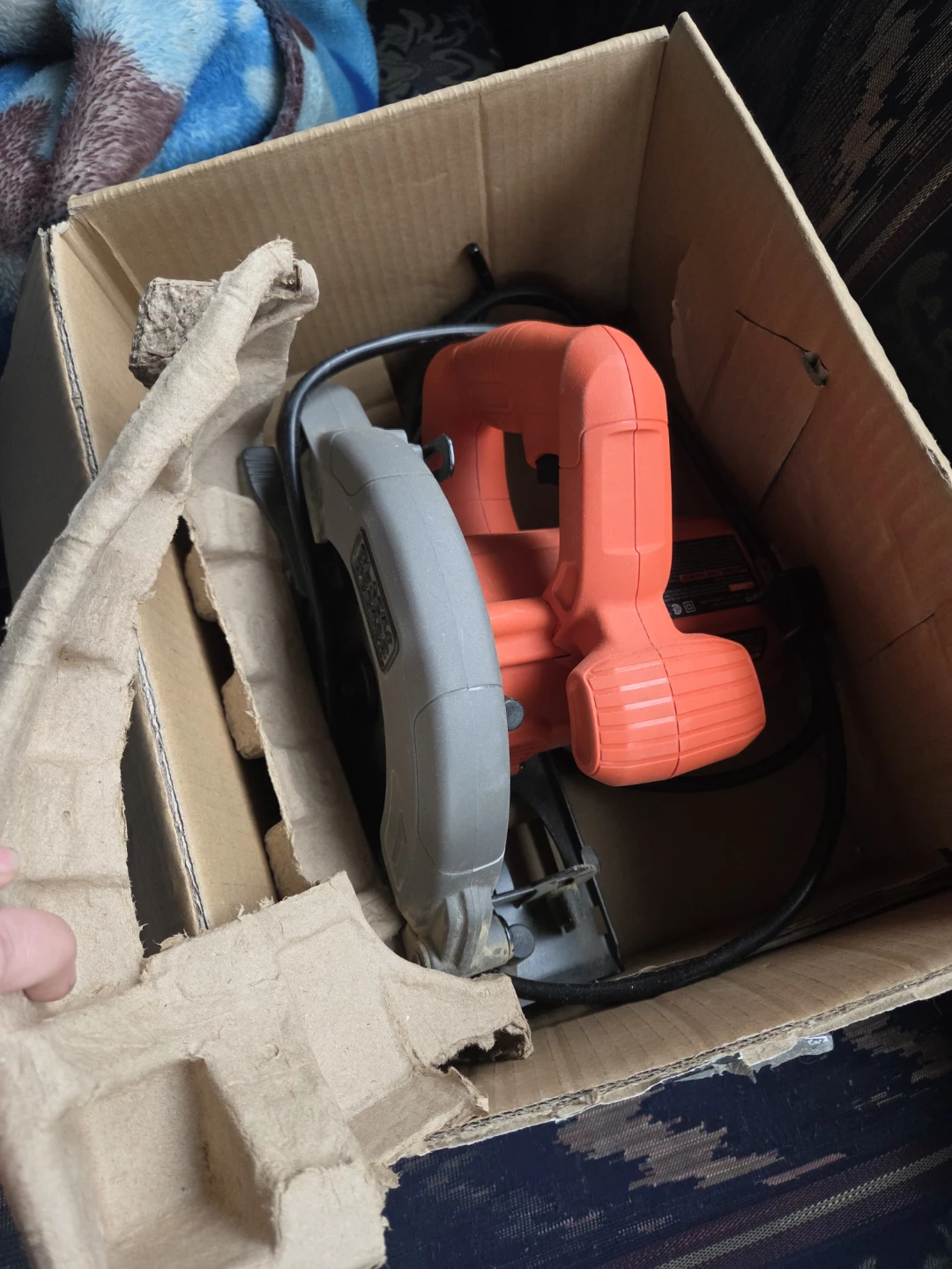 Black + Decker Circular Saw - photo 2