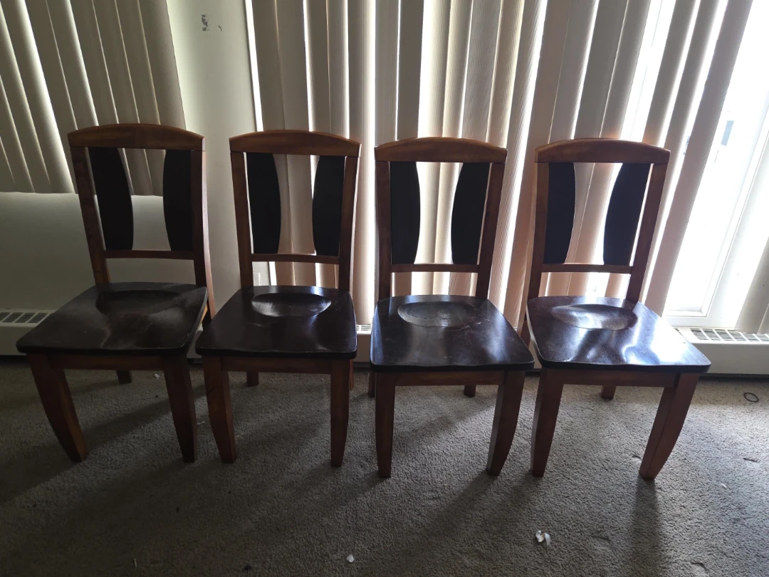 Set of 4 Wooden Dining Chairs