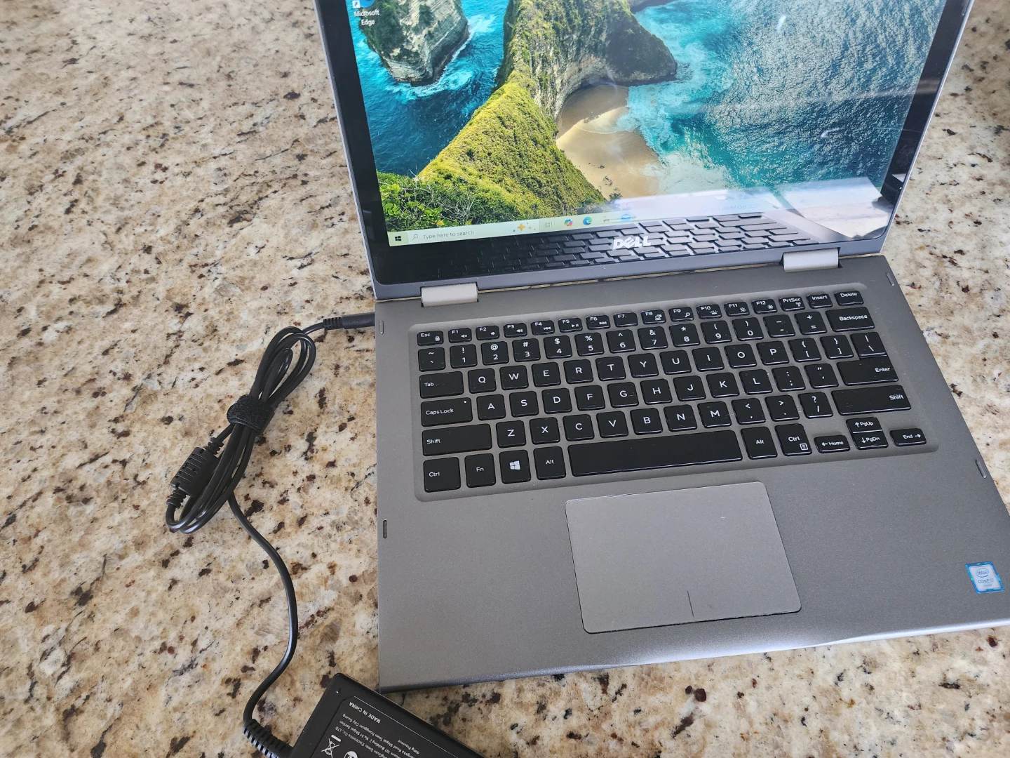 Dell Laptop battery need replaced - photo 2