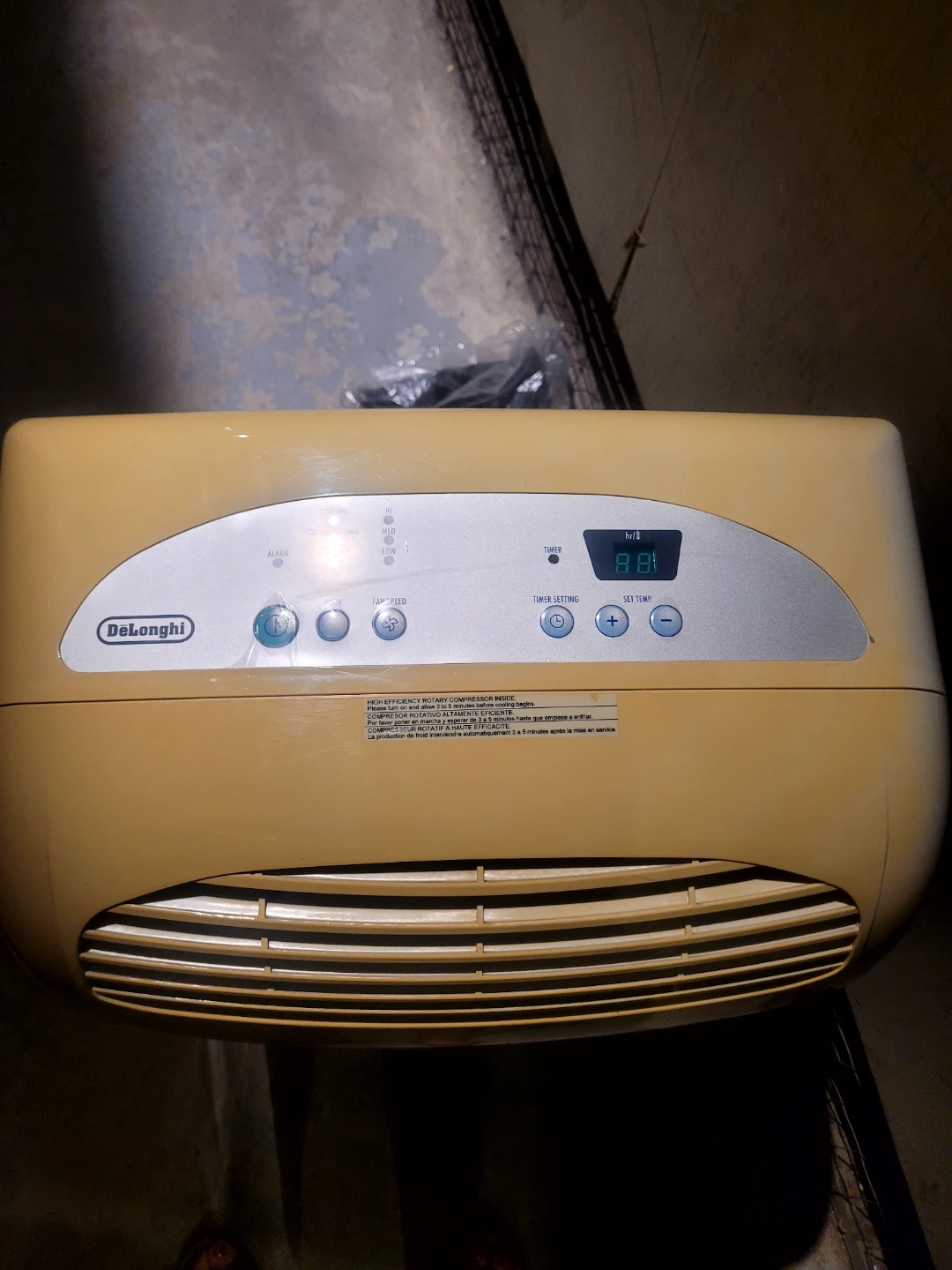 DeLonghi NF90 Portable Air Conditioner - photo 2