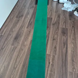 Indoors golf putting mat with automatic ball return (9ft long)