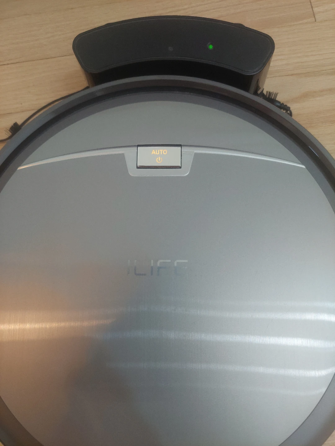 ILIFE Robot Vacuum Cleaner with charging dock - photo 3