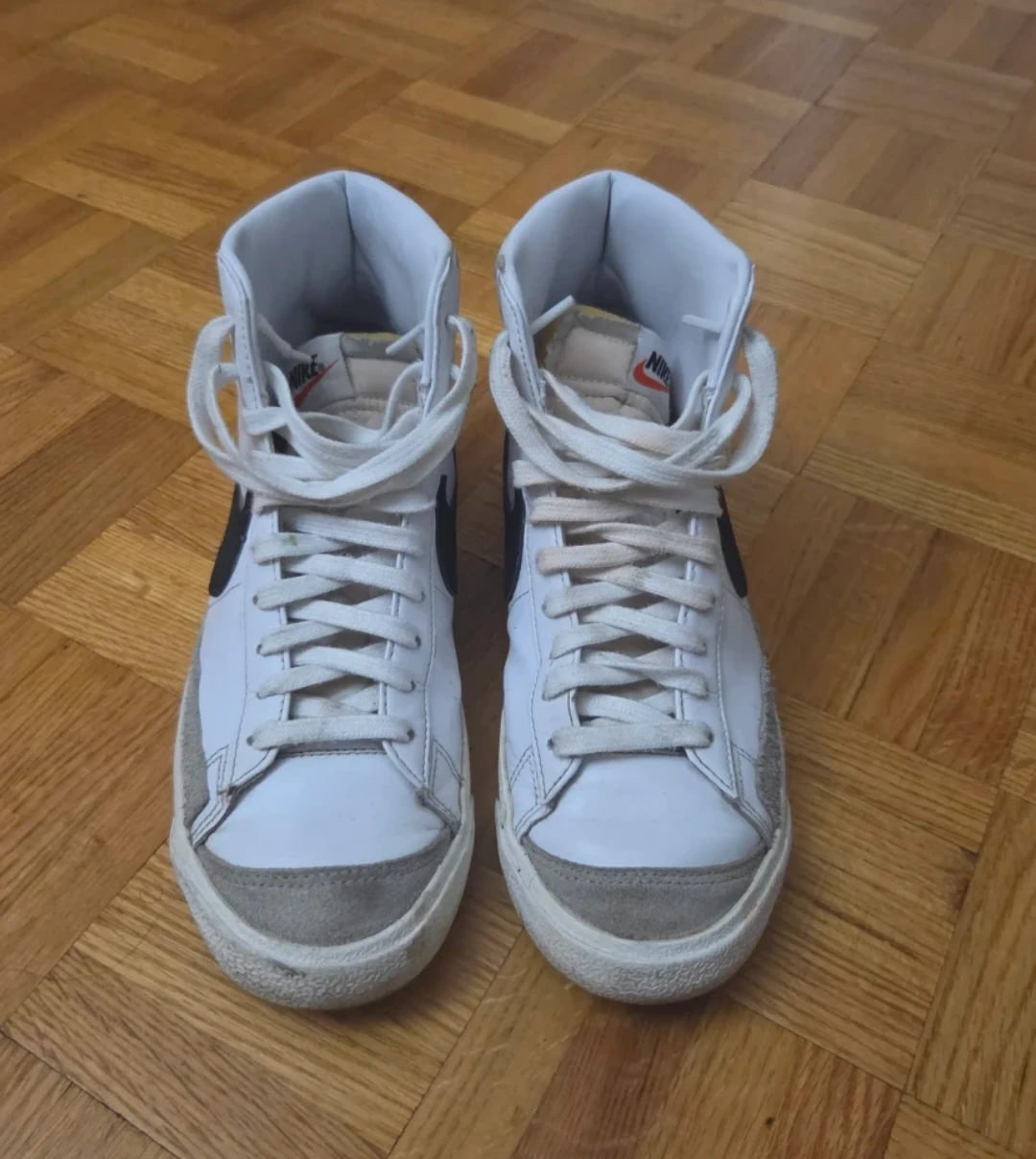 Nike Blazer Mid '77 Vintage White Black High Top Sneakers