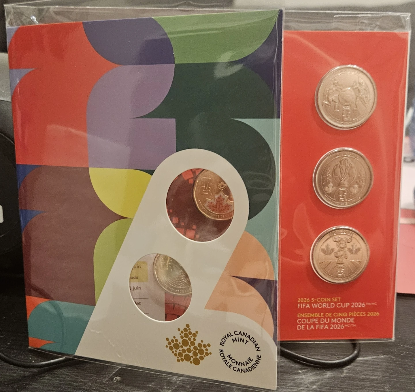 [Brand New/Sealed] 2026 FIFA World Cup 5-Coin Set - photo 2