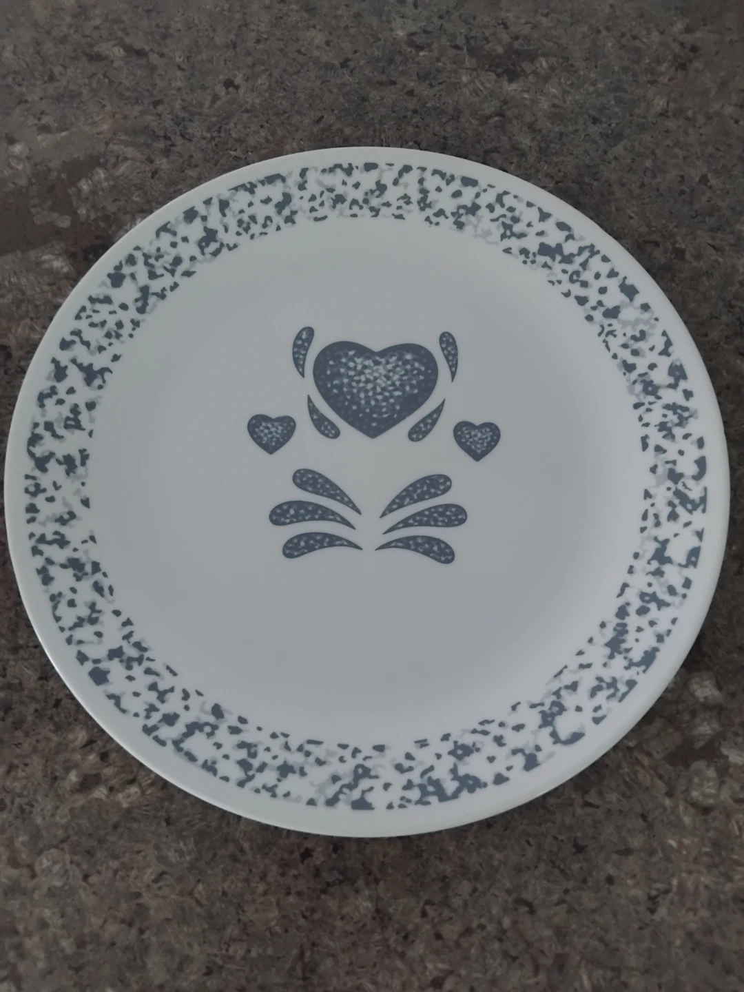 Corelle Plates Set of 5 Heart Pattern - photo 2