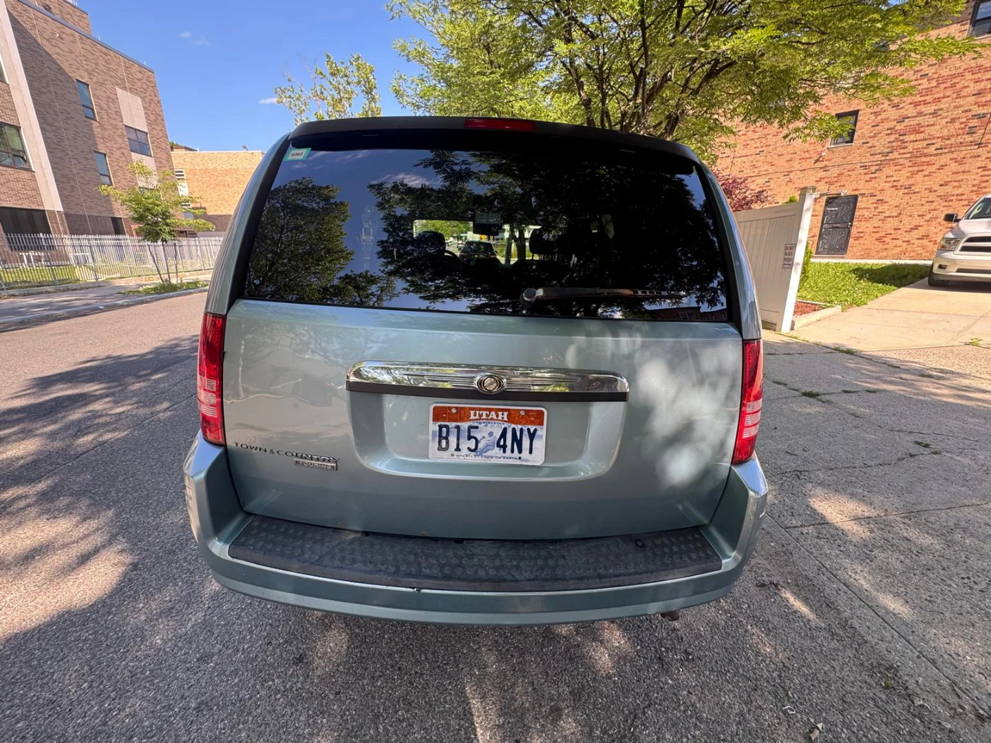 2008 CHRYSLER TOWN AND COUNTRY THIRD RIW SEAY - photo 4