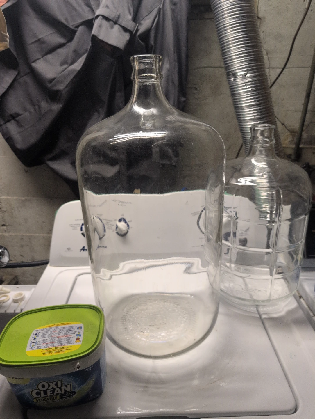 Glass carboy
