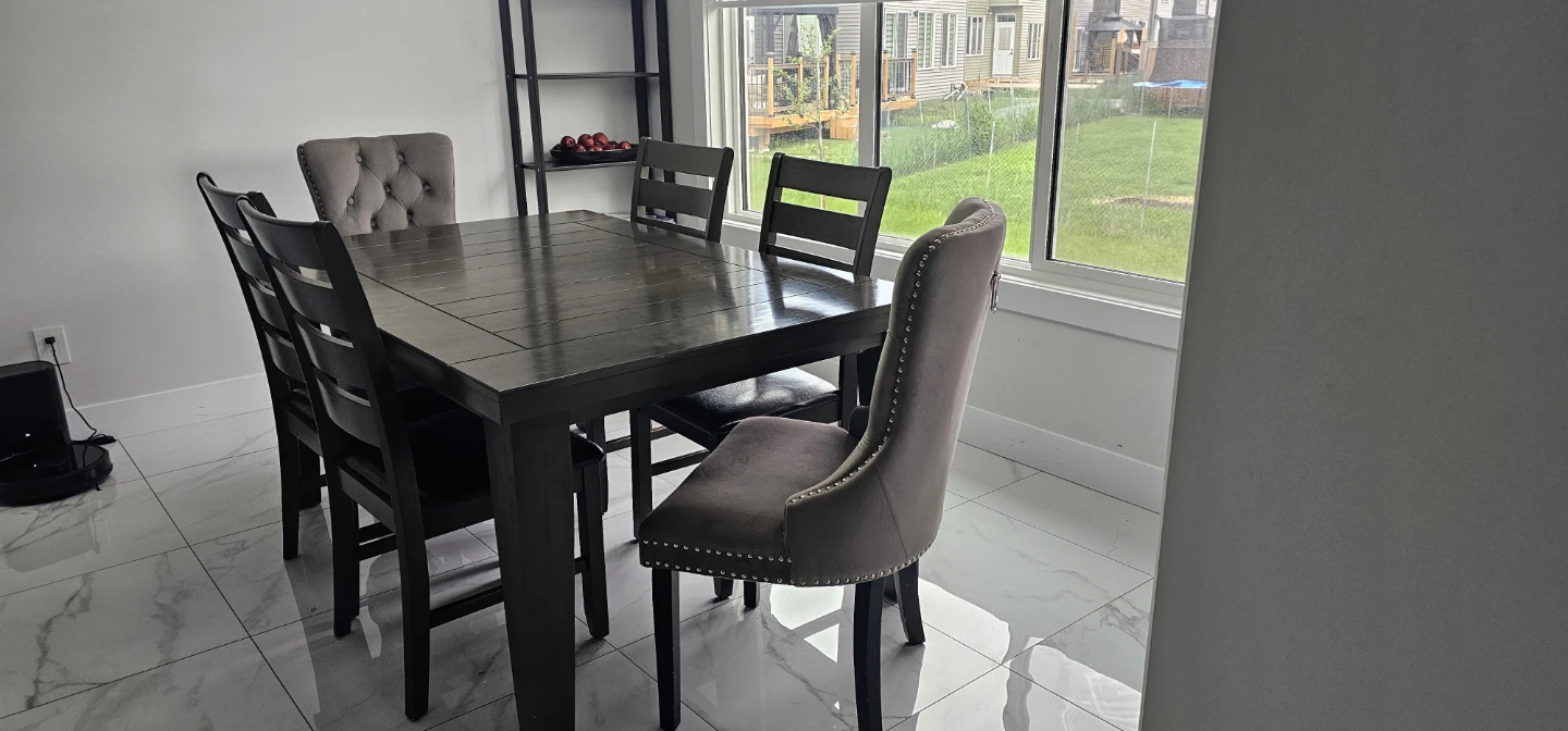 Dining Table and Chairs Set