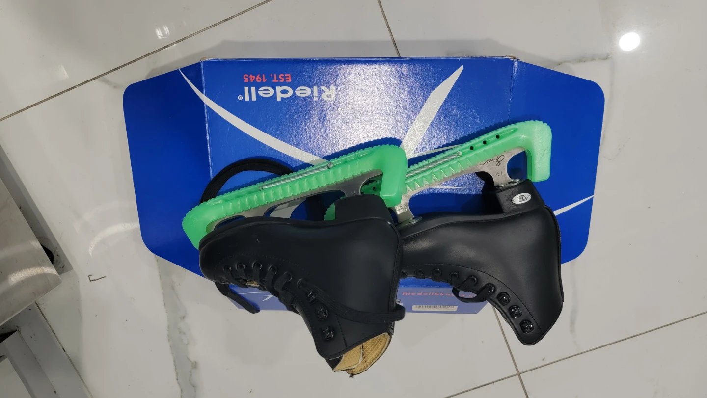 Riedell Figure Skates