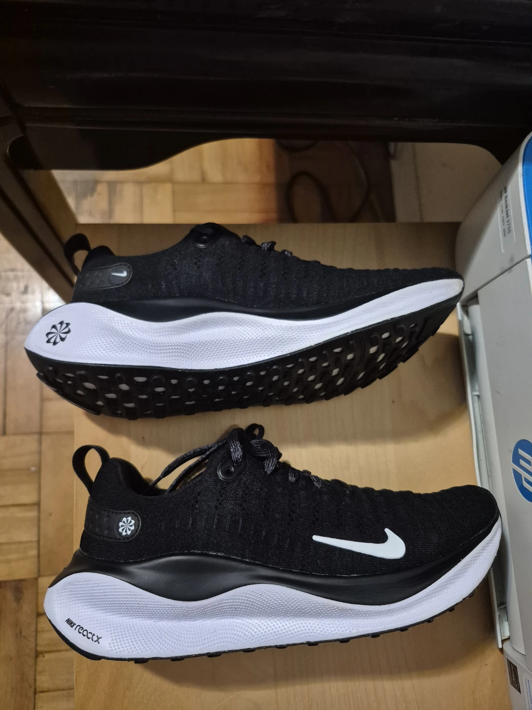 BNIB)Nike Size 7.5 ReactX Infinity Run 4 Running Shoes Black